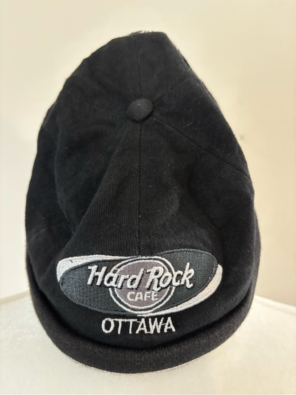 Hard Rock Cafe Vintage Y2K Ottawa Black Beanie with Adjustable Buckle O/S